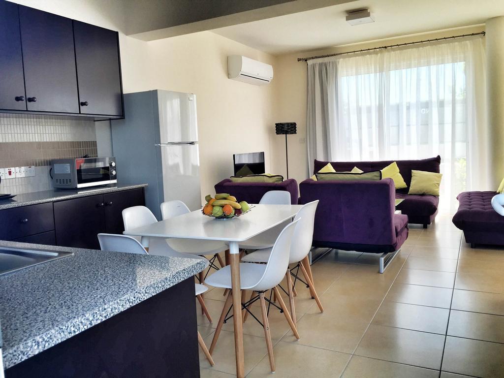 New Day Apartments Paphos Exterior photo